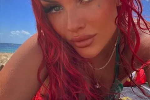 Llittleredhead OnlyFans