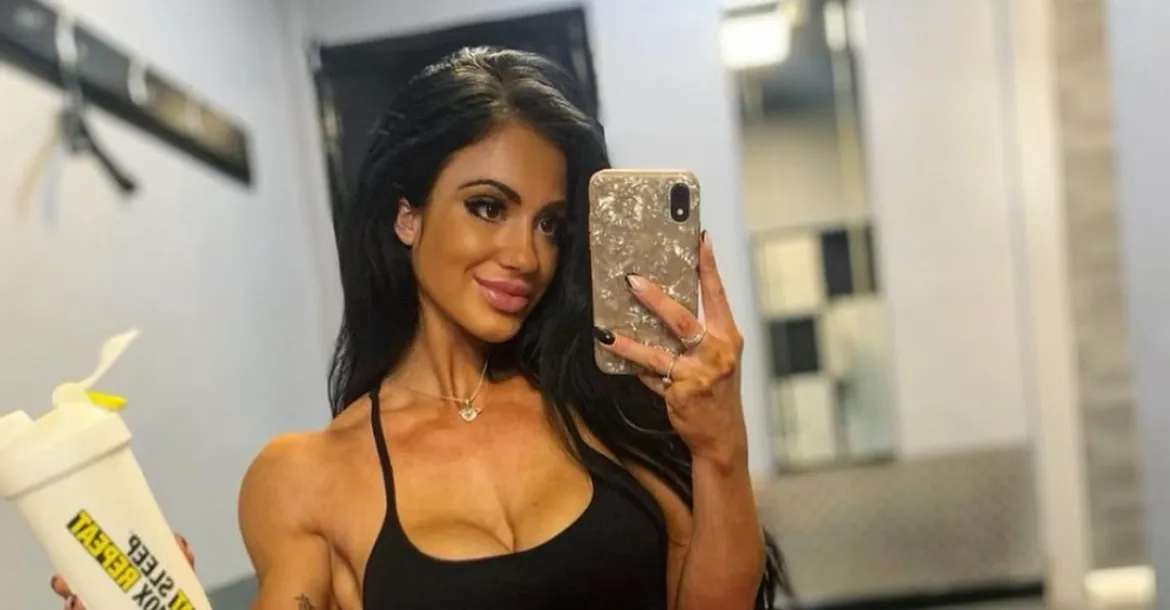 Tara Harris 