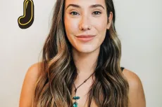 Eva Lovia’s Leaked OnlyFans
