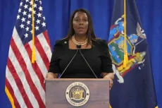  Letitia James 
